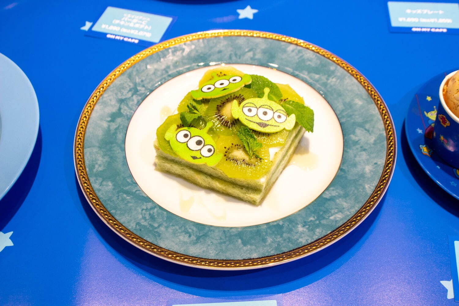 「トイ・ストーリー エイリアン」OH MY CAFEが東京・大阪・名古屋で、“おもちゃの宇宙”テーマ｜写真35