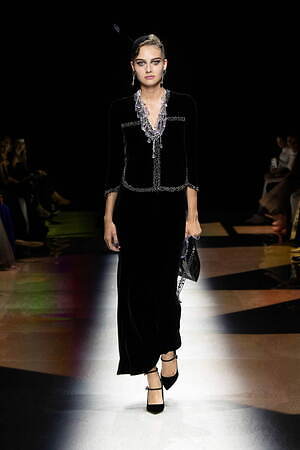 ジョルジオ アルマーニ プリヴェ(GIORGIO ARMANI PRIVÉ) 2022-23年秋冬ウィメンズコレクション  - 写真27