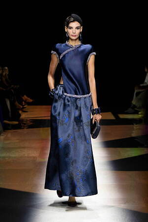 ジョルジオ アルマーニ プリヴェ(GIORGIO ARMANI PRIVÉ) 2022-23年秋冬ウィメンズコレクション  - 写真32