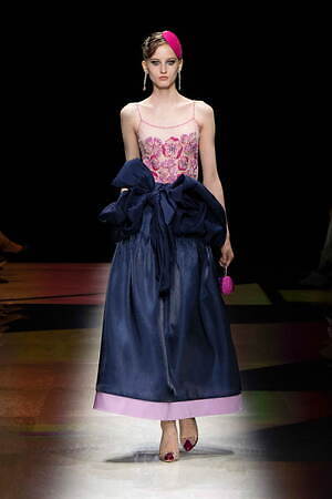 ジョルジオ アルマーニ プリヴェ(GIORGIO ARMANI PRIVÉ) 2022-23年秋冬ウィメンズコレクション  - 写真33