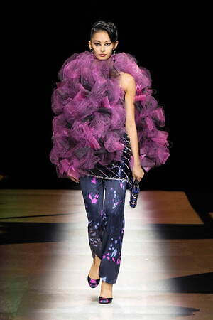 ジョルジオ アルマーニ プリヴェ(GIORGIO ARMANI PRIVÉ) 2022-23年秋冬ウィメンズコレクション  - 写真40