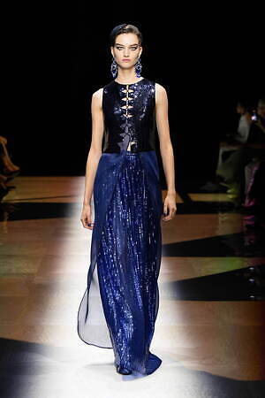 ジョルジオ アルマーニ プリヴェ(GIORGIO ARMANI PRIVÉ) 2022-23年秋冬ウィメンズコレクション  - 写真75