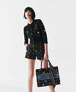 ディオール“ラッキーモチーフ”の新作、星座ピクセルアートバッグ＆スターを配した“レディ ディオール”｜写真10