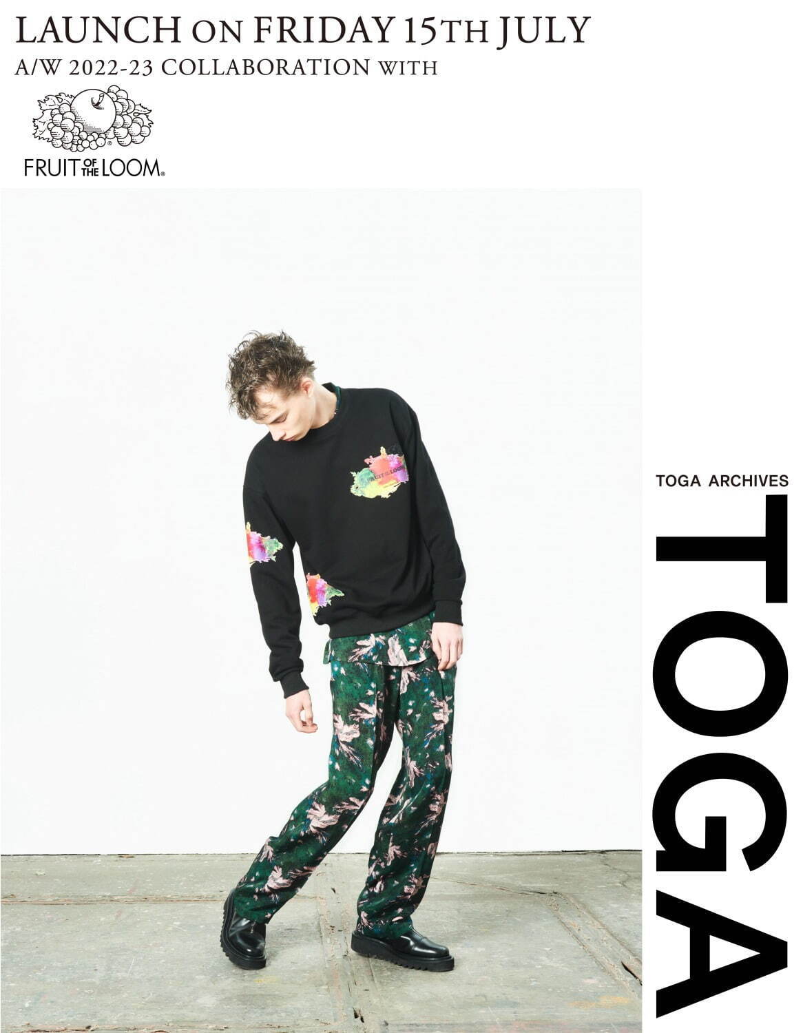 トーガ × フルーツオブザルーム初コラボ、“抽象的なフルーツロゴ”入りフリンジTシャツなど - ファッションプレス