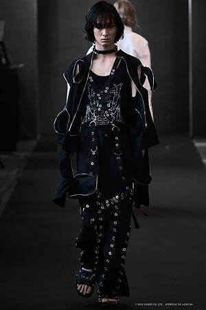 イクミ(IKUMI) 2022年春夏ウィメンズ&メンズコレクション  - 写真10