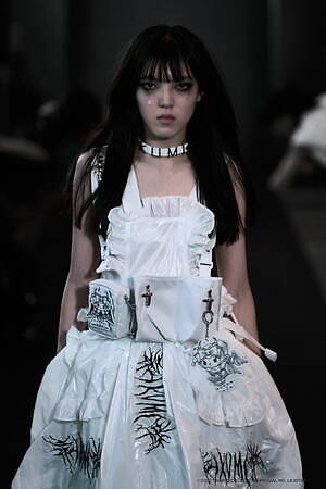 イクミ(IKUMI) 2022年春夏ウィメンズ&メンズコレクション  - 写真54