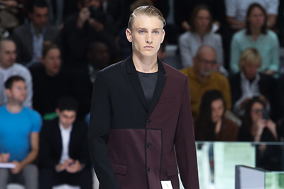 ディオール オムが、スーツやシャツのカスタマイズサービスを開始