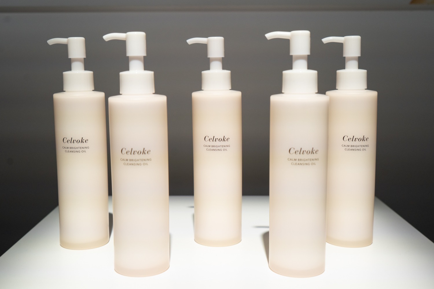 クレンジングオイル｜セルヴォーク22年秋スキンケア、“美容オイルで肌を洗う？！”新発想クレンジングオイル誕生
