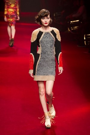 G.V.G.V.(ジーヴィージーヴィー)、 2010-2011年秋冬シーズンコレクション｜写真14