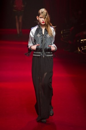 G.V.G.V.(ジーヴィージーヴィー)、 2010-2011年秋冬シーズンコレクション｜写真20