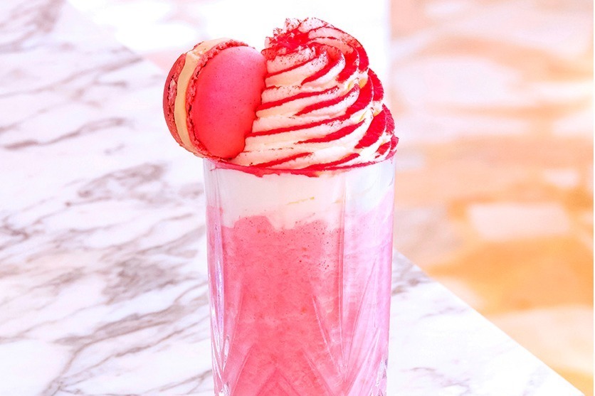 ピエール・エルメ・パリ 青山「フラッペ マカロン」
