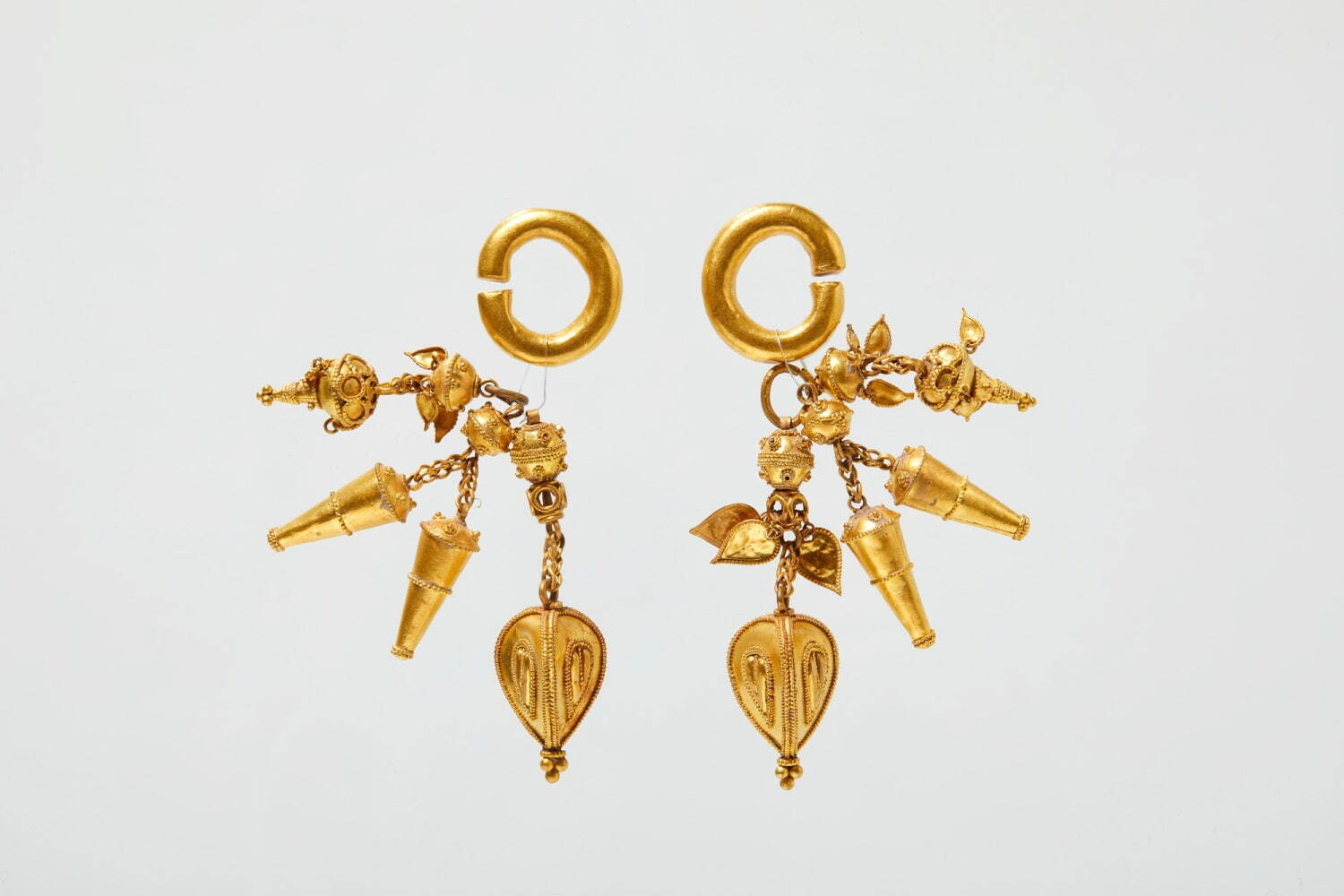 加耶の耳飾り 陜川玉田M4号墳出土 6世紀前半 大韓民国国立中央博物館写真提供