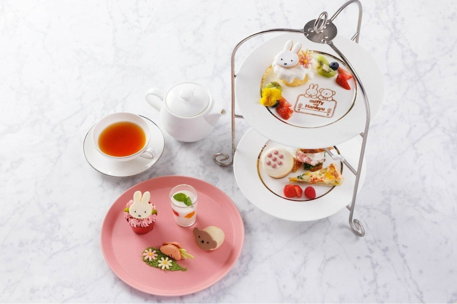 ホテル阪急インターナショナル: 2022年8月10日〜2022年12月11日開催、大阪新阪急ホテル: 2022年8月10日〜2022年12月11日開催