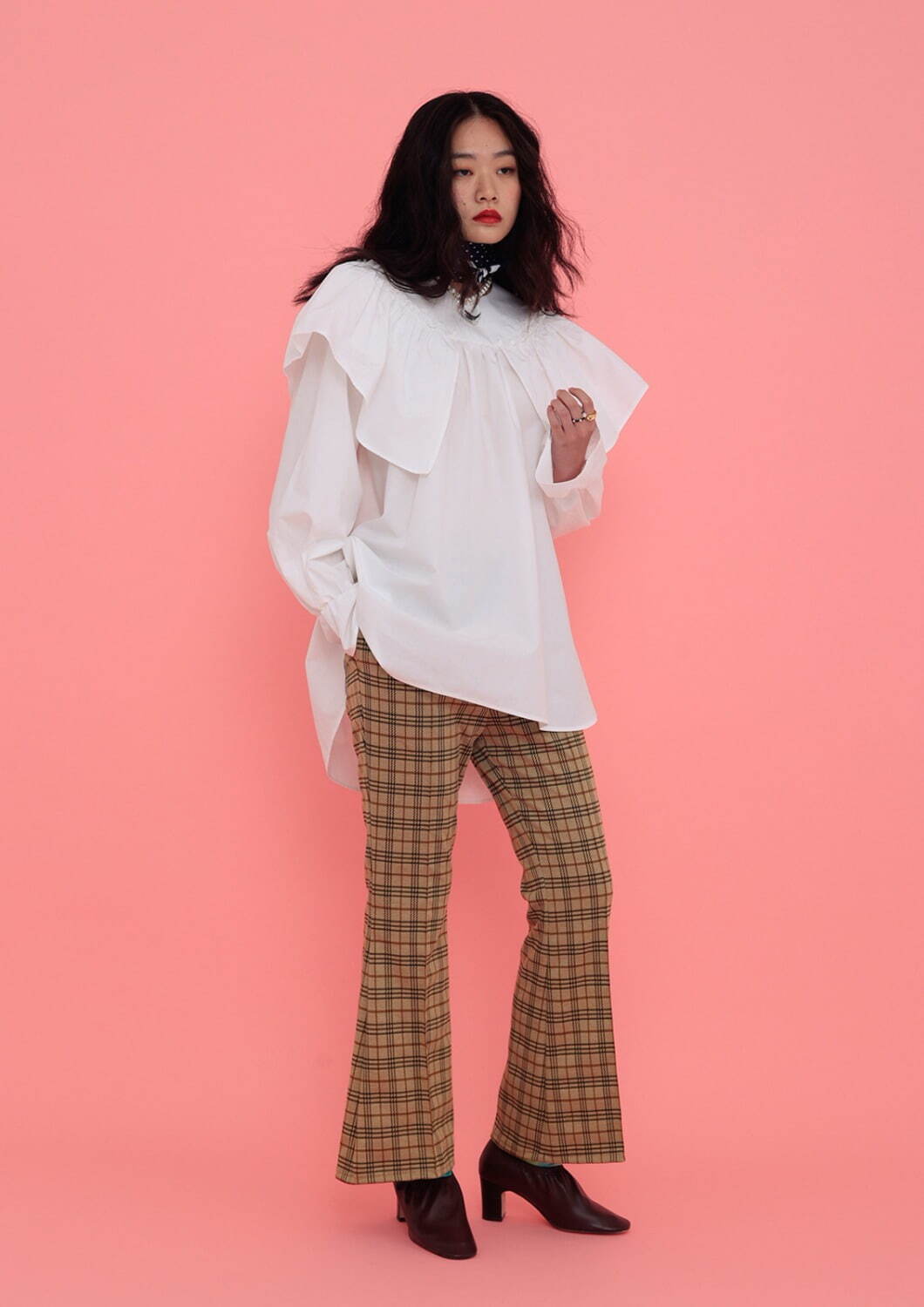 オキラク(OKIRAKU) 2022-23年秋冬ウィメンズコレクション  - 写真2