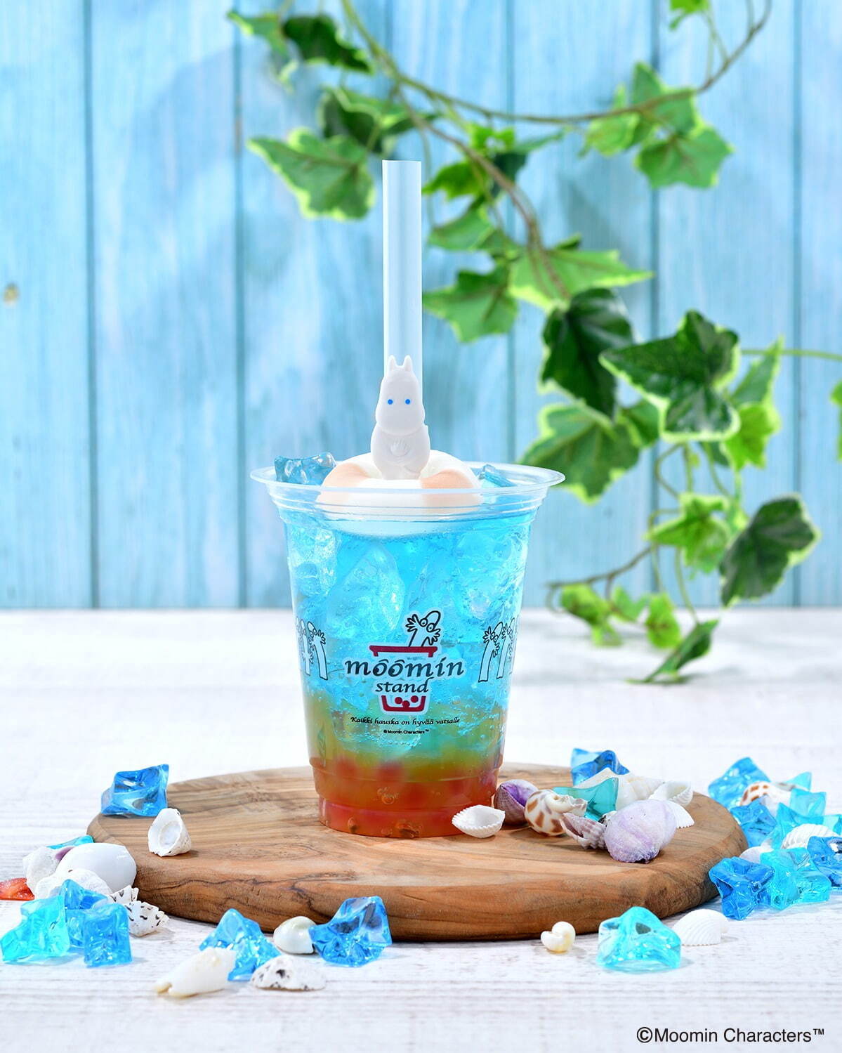 ムーミンカフェ スタンド 夏メニュー ムーミンがぷかぷか浮かぶような ソーダやベーグルサンド ファッションプレス