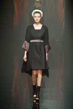 アライサラ(araisara)、2010-2011年秋冬コレクション｜写真2