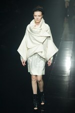 アライサラ(araisara)、2010-2011年秋冬コレクション｜写真21