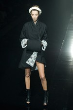 アライサラ(araisara)、2010-2011年秋冬コレクション｜写真24