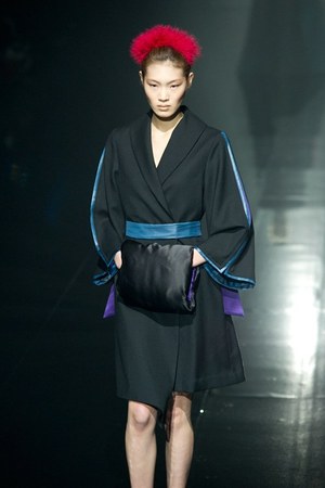 アライサラ(araisara)、2010-2011年秋冬コレクション｜写真9