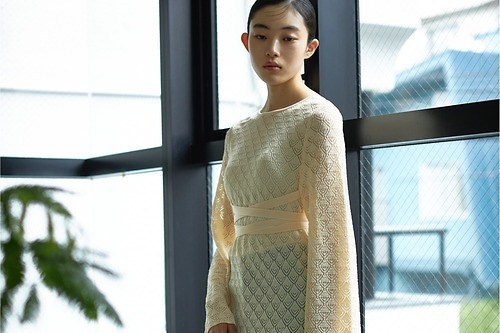 TANの繊細レース編みドレス＆透け感ボレロ付きワンピース、ステュディオス別注で