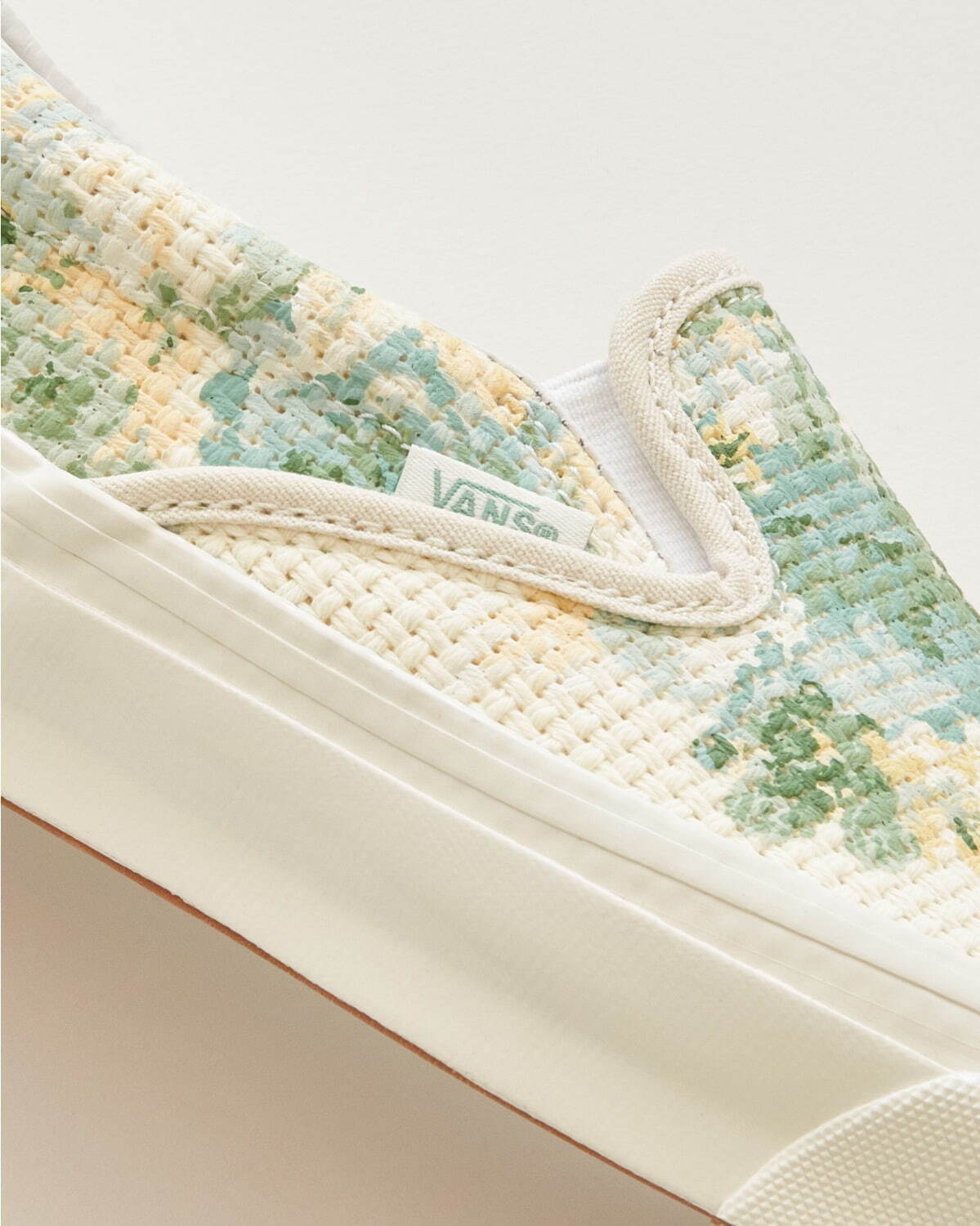 KITH×Vans Vaultのスニーカー、花柄やタイル模様のオーセンティック＆クラシックスリッポン｜写真5