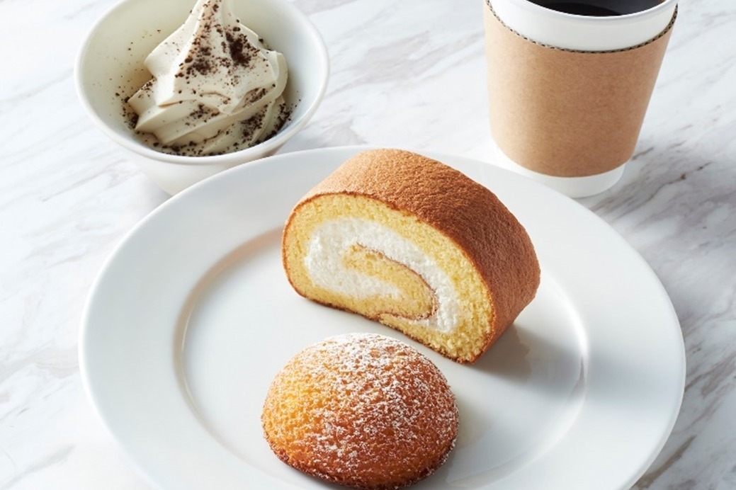 鎌倉ニュージャーマン 鎌倉本店にカフェがオープン、ふわふわロールケーキセット＆限定メニュー