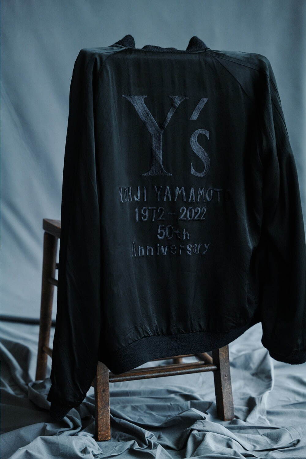 Y's×テーラー東洋“黒1色”の日本製スカジャン - 虎＆龍モチーフのリバーシブル仕様｜写真6