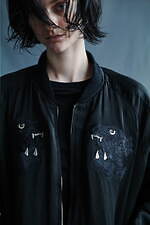 写真5/17｜Y's×テーラー東洋“黒1色”の日本製スカジャン - 虎＆龍