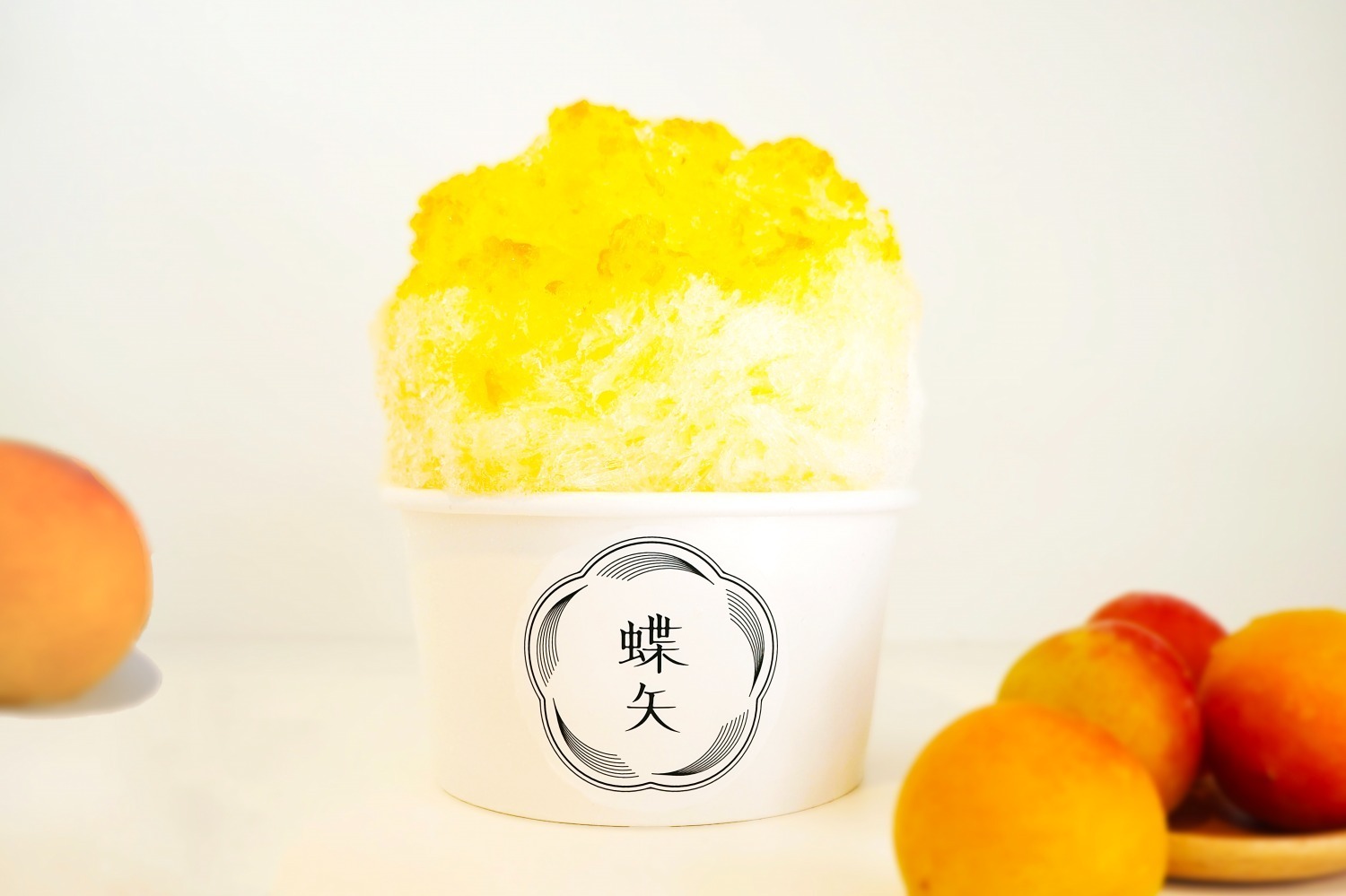 「蝶矢」鎌倉店限定「梅かき氷」