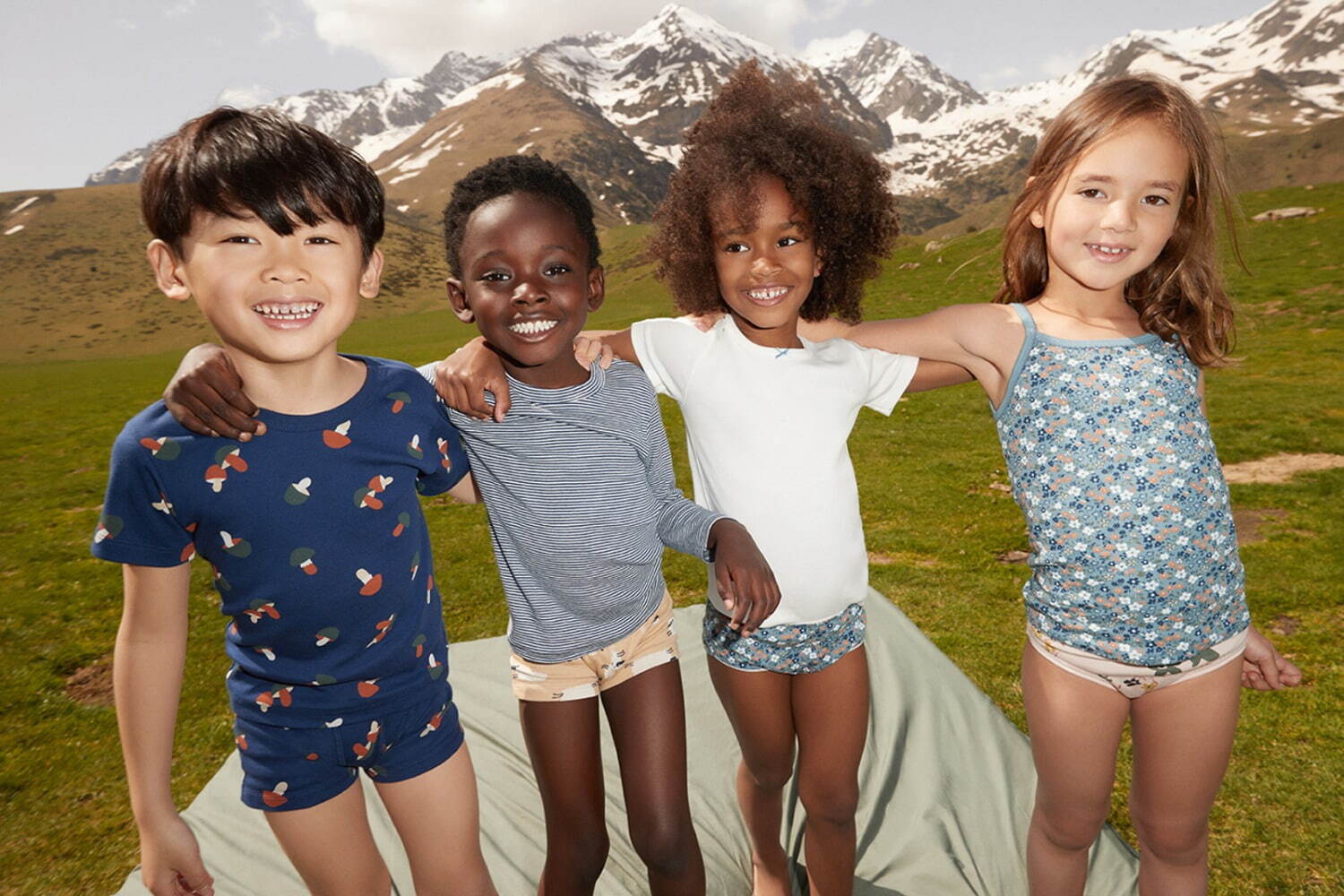 プチバトー キッズ(PETIT BATEAU KIDS) 2022-23年秋冬ウィメンズ&メンズコレクション  - 写真7