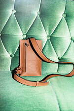 ロエベ“LED入り”パズルバッグ＆鮮やかブルーのエレファントバッグ、原宿GR8など期間限定ストアで｜写真11