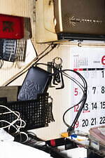 ロエベ“LED入り”パズルバッグ＆鮮やかブルーのエレファントバッグ、原宿GR8など期間限定ストアで｜写真15