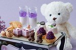「バイオレット アフタヌーンティー」テディベア型ショコラや巨峰スイーツ、ザ ストリングス 表参道で