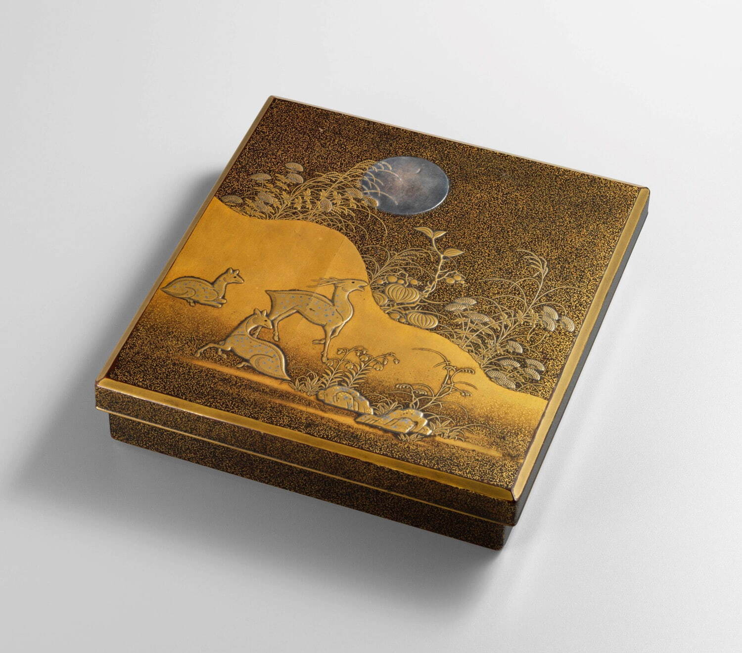 重要文化財《春日蒔絵硯箱》日本・室町時代 15世紀 根津美術館蔵