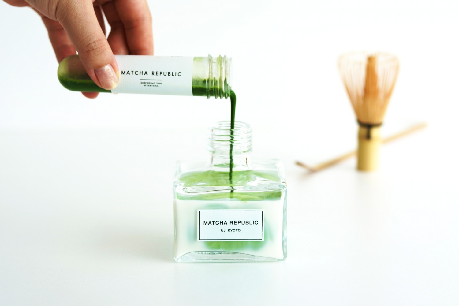 京都発抹茶専門店「抹茶共和国」大阪初登場、“まるでインク”宇治抹茶ラテ＆茶壷パンナコッタ