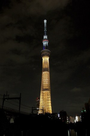 スカイツリーで大晦日特別ライトアップ 年オリンピック パラリンピック東京開催を記念 ファッションプレス