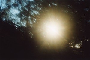 村上華子の展覧会がポーラ美術館で -「写真」を発明したニエプス、その失敗を現代に再現する作品を紹介