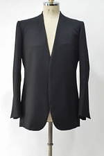 アポクリファの新作、鮮やかに仕上げたショールカラージャケットや草花モチーフのニット｜写真11