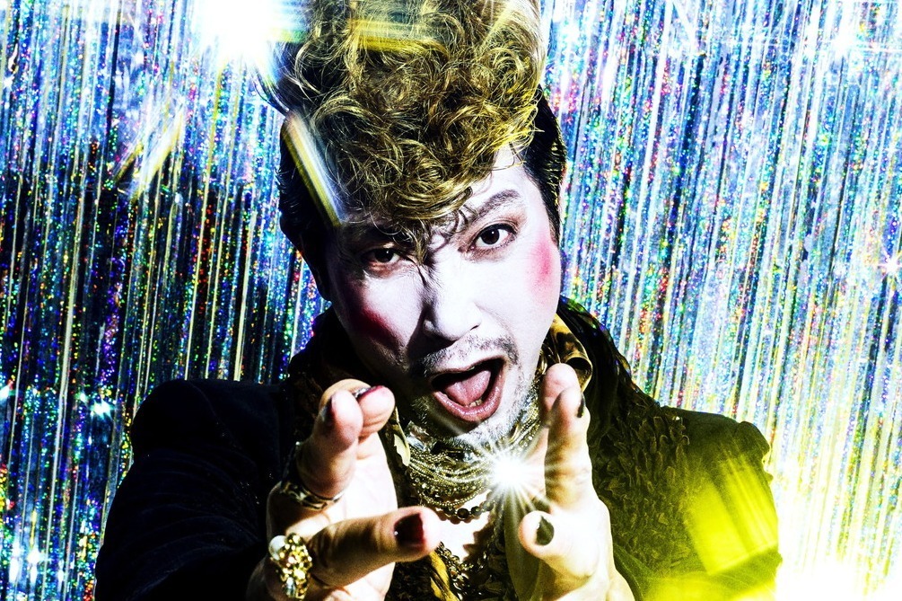 舞台『守銭奴 ザ・マネー・クレイジー』佐々木蔵之介が“ドケチなおやじ”役に、東京芸術劇場から全国へ