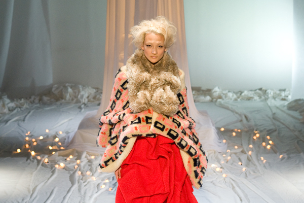 シダタツヤ(SHIDA TATSUYA)、アンルリー(unruly)、ラスティーソート(Rusty Thought)、2010-2011年秋冬コレクション