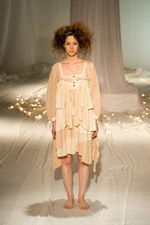 シダタツヤ(SHIDA TATSUYA)、アンルリー(unruly)、ラスティーソート(Rusty Thought)、2010-2011年秋冬コレクション｜写真4