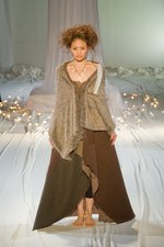 シダタツヤ(SHIDA TATSUYA)、アンルリー(unruly)、ラスティーソート(Rusty Thought)、2010-2011年秋冬コレクション｜写真19