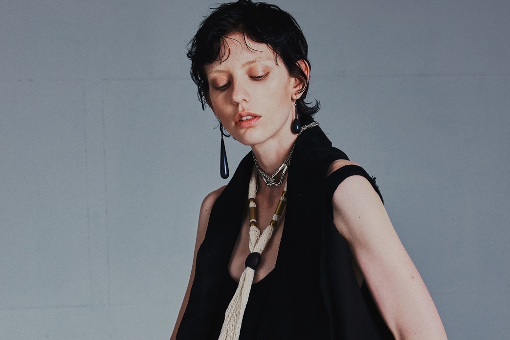 ガラ 2022-23年秋冬 ウィメンズ&メンズ コレクション