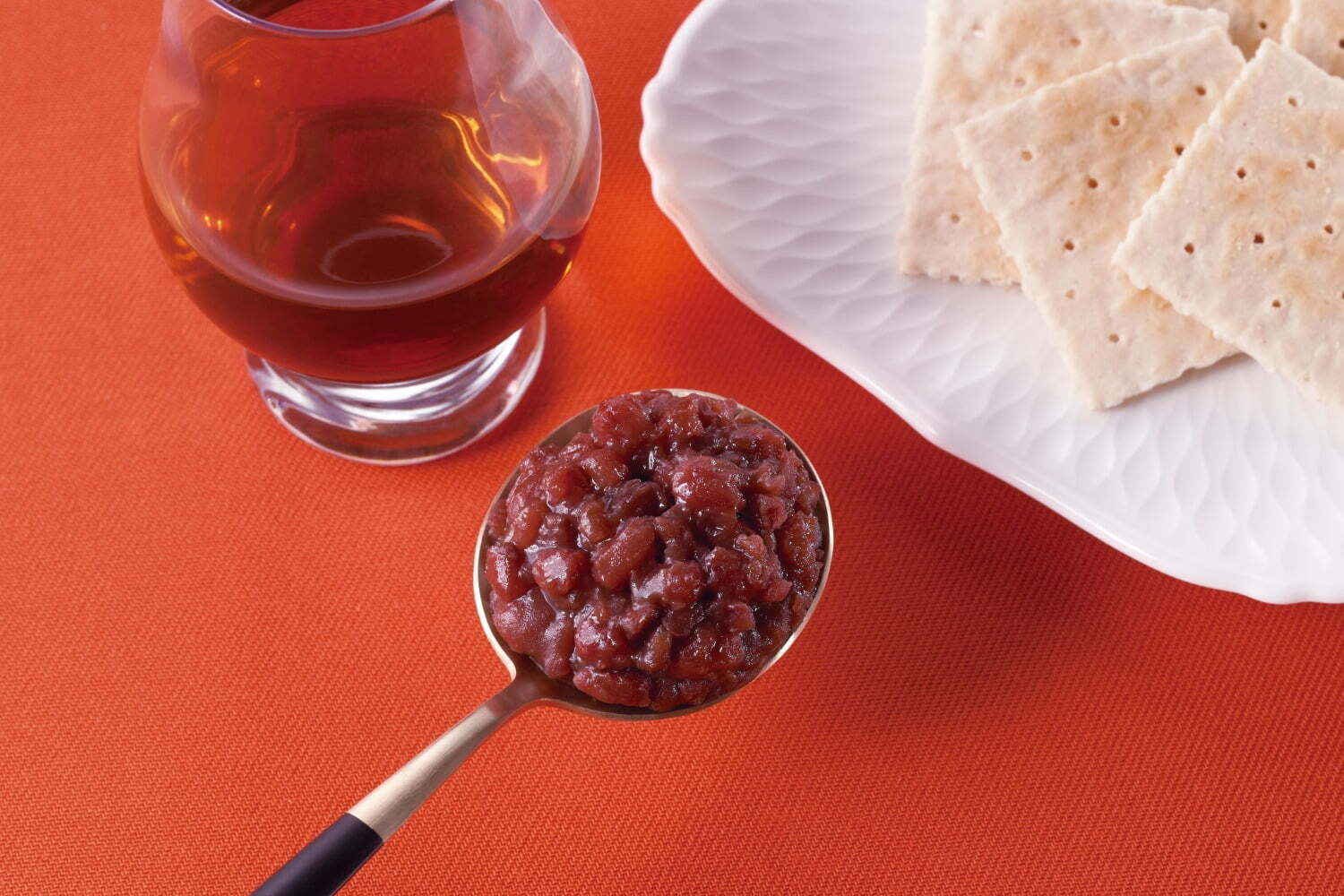 日本酒｜“そのまま食べる”お酒×あんこの新スイーツ、オリジナルの日本酒＆濃厚ダークラムを使用