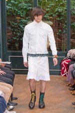 オドラデック(ODRADEK)、2010-2011年秋冬シーズンコレクション｜写真7