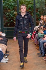 オドラデック(ODRADEK)、2010-2011年秋冬シーズンコレクション｜写真15