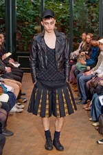 オドラデック(ODRADEK)、2010-2011年秋冬シーズンコレクション｜写真21