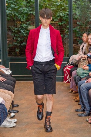 オドラデック(ODRADEK)、2010-2011年秋冬シーズンコレクション｜写真14