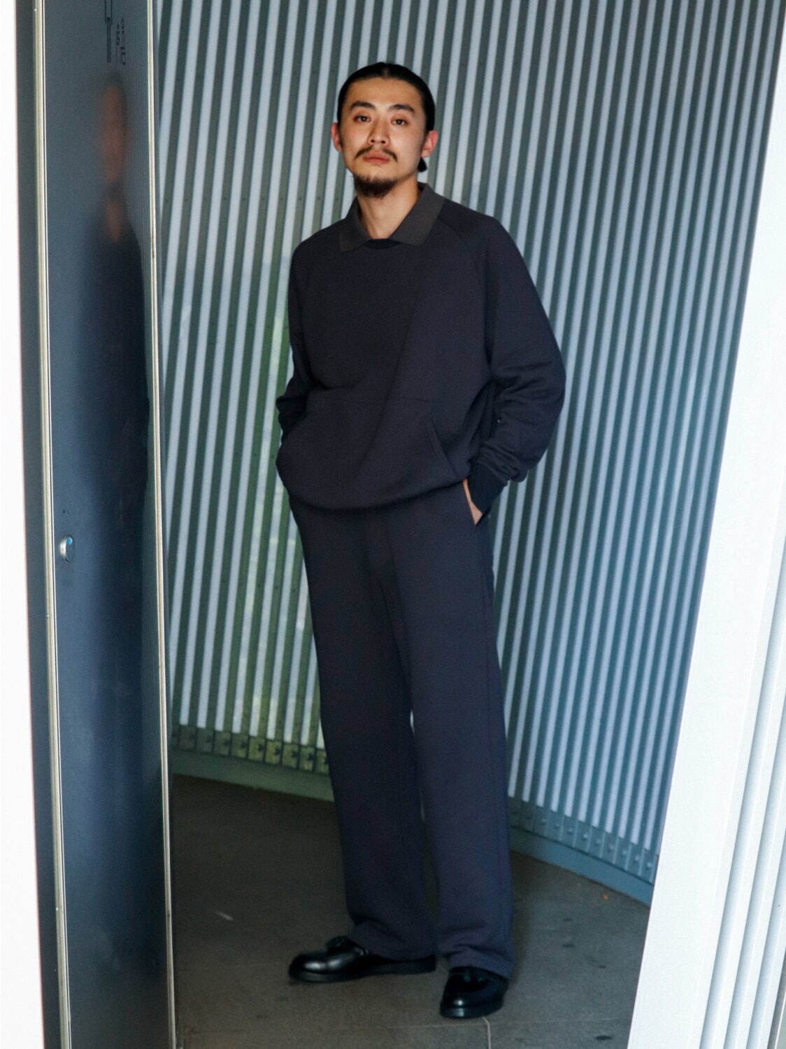 ナンバー×ウィズムのコラボスウェット＆パンツ、耐久性・機能性に特化したセットアップ｜写真10