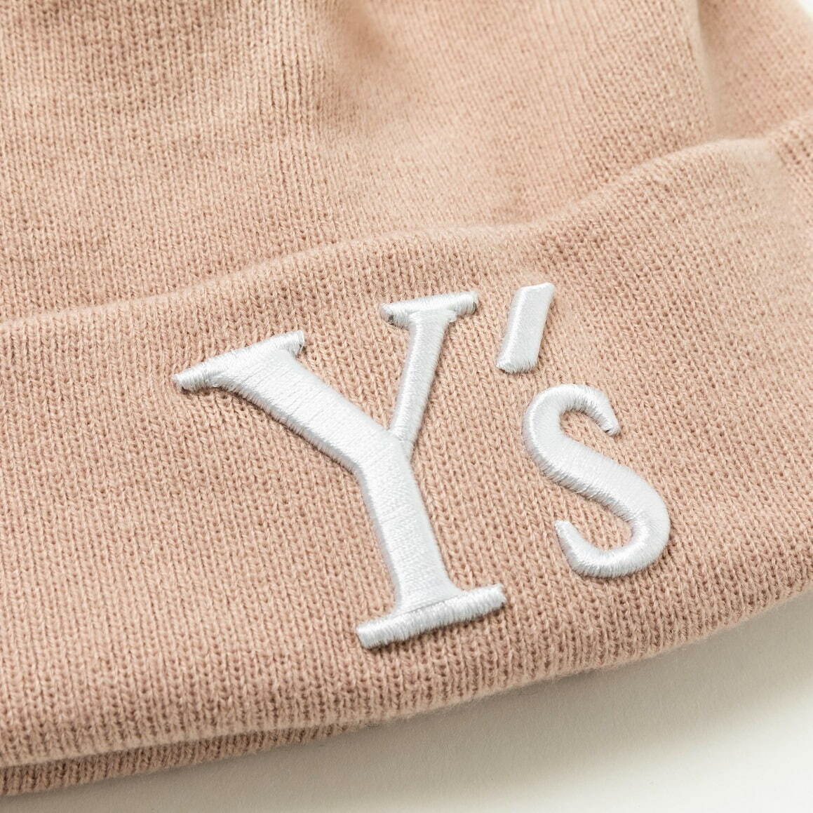 Y’s ×ニューエラ、カラーバリエーション豊富なキャップ＆Y’sロゴ入りバケットハット｜写真22